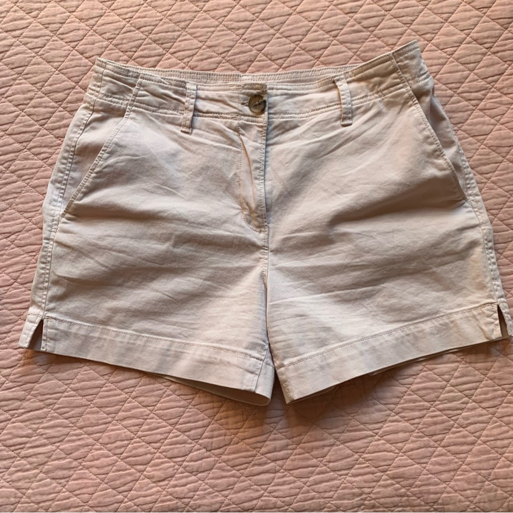 H&M -  Light dust Pink Stretch Denim Shorts - Mid to High waist  size 10